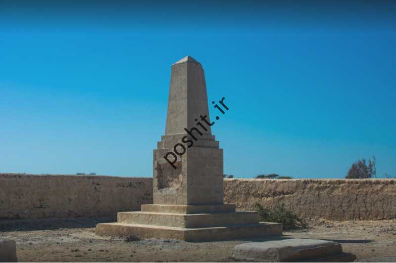 قشم.  نماد سنگی در گورستان تاریخی