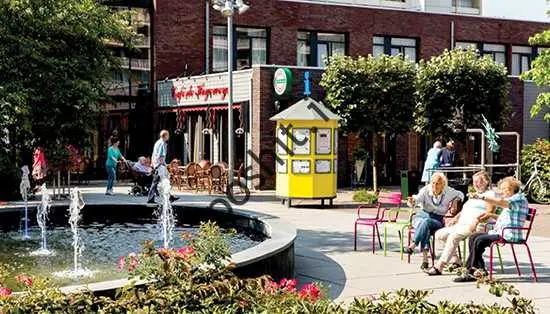 زندگی در دهکده آلزایمر